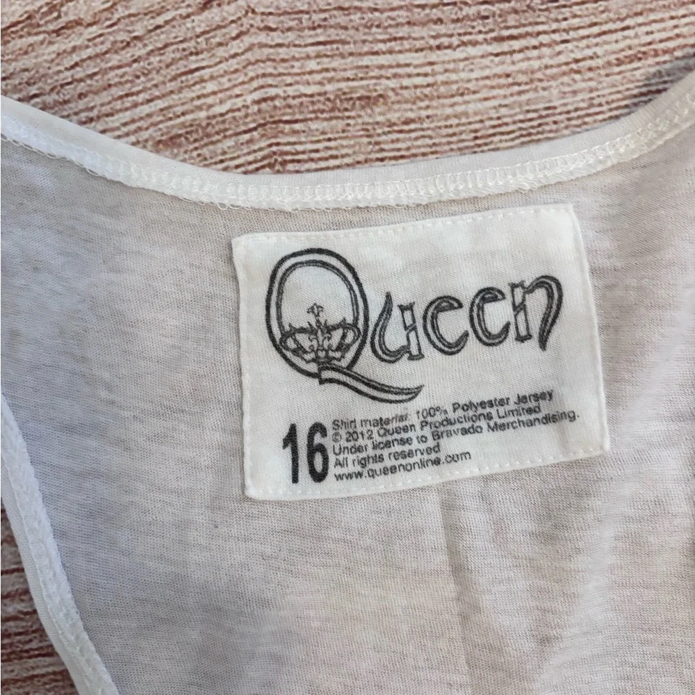 QUEEN tank top - Picture 4 of 5